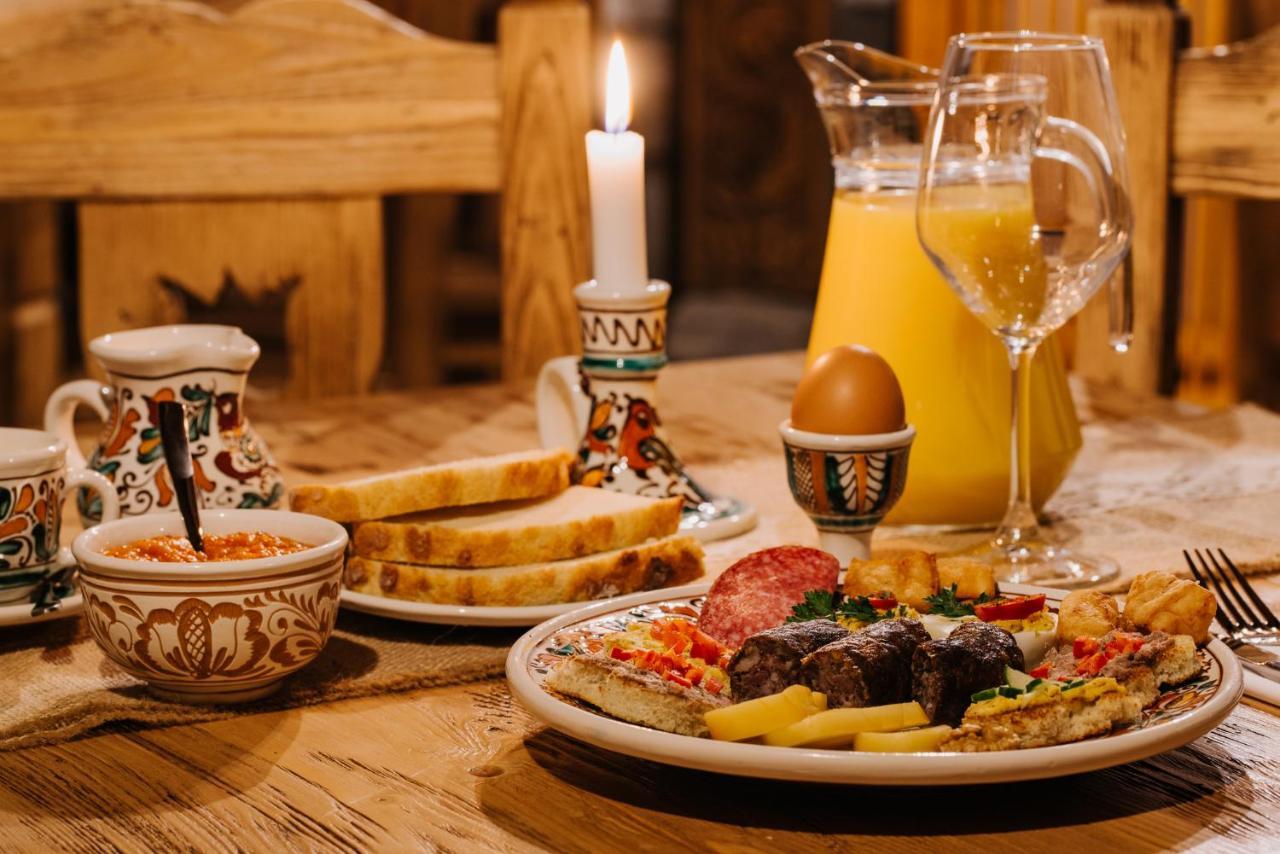 Molnos Kuria Pension Корунд Экстерьер фото