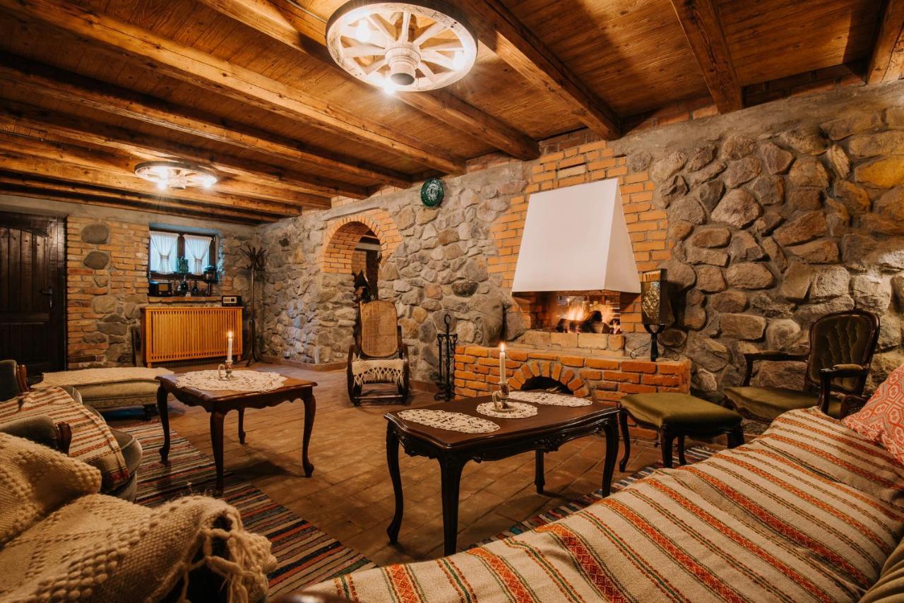 Molnos Kuria Pension Корунд Экстерьер фото